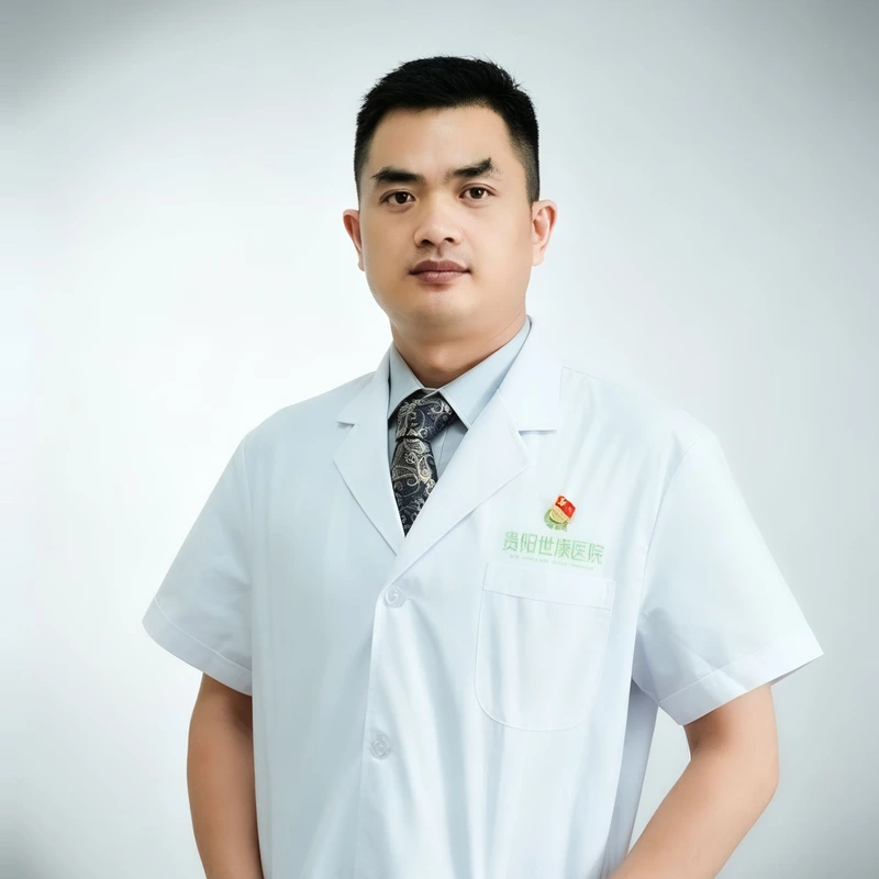 雷仕伟医生形象照
