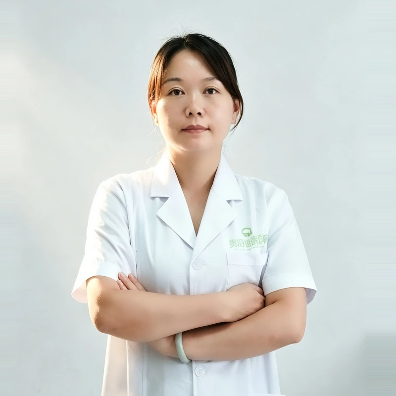 丁华娟医生形象照
